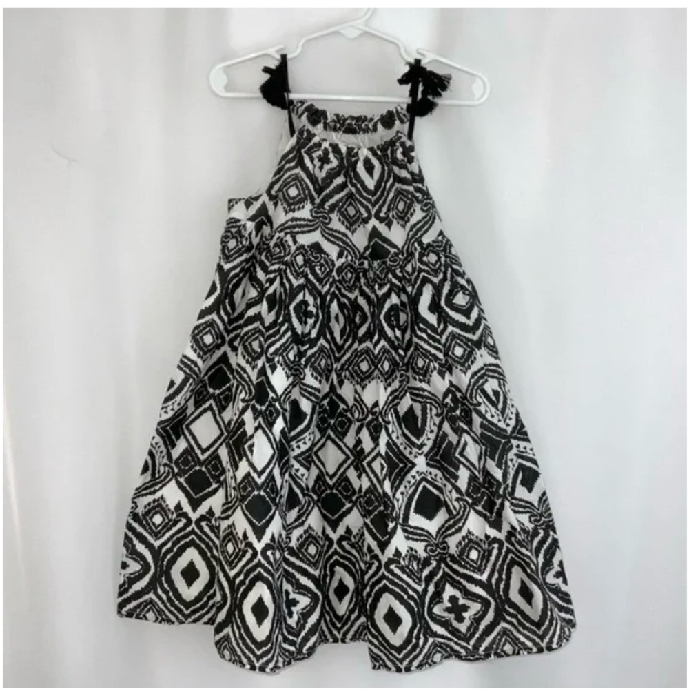 Girl’s Max Studio Black and White Casual Dress Size 5T